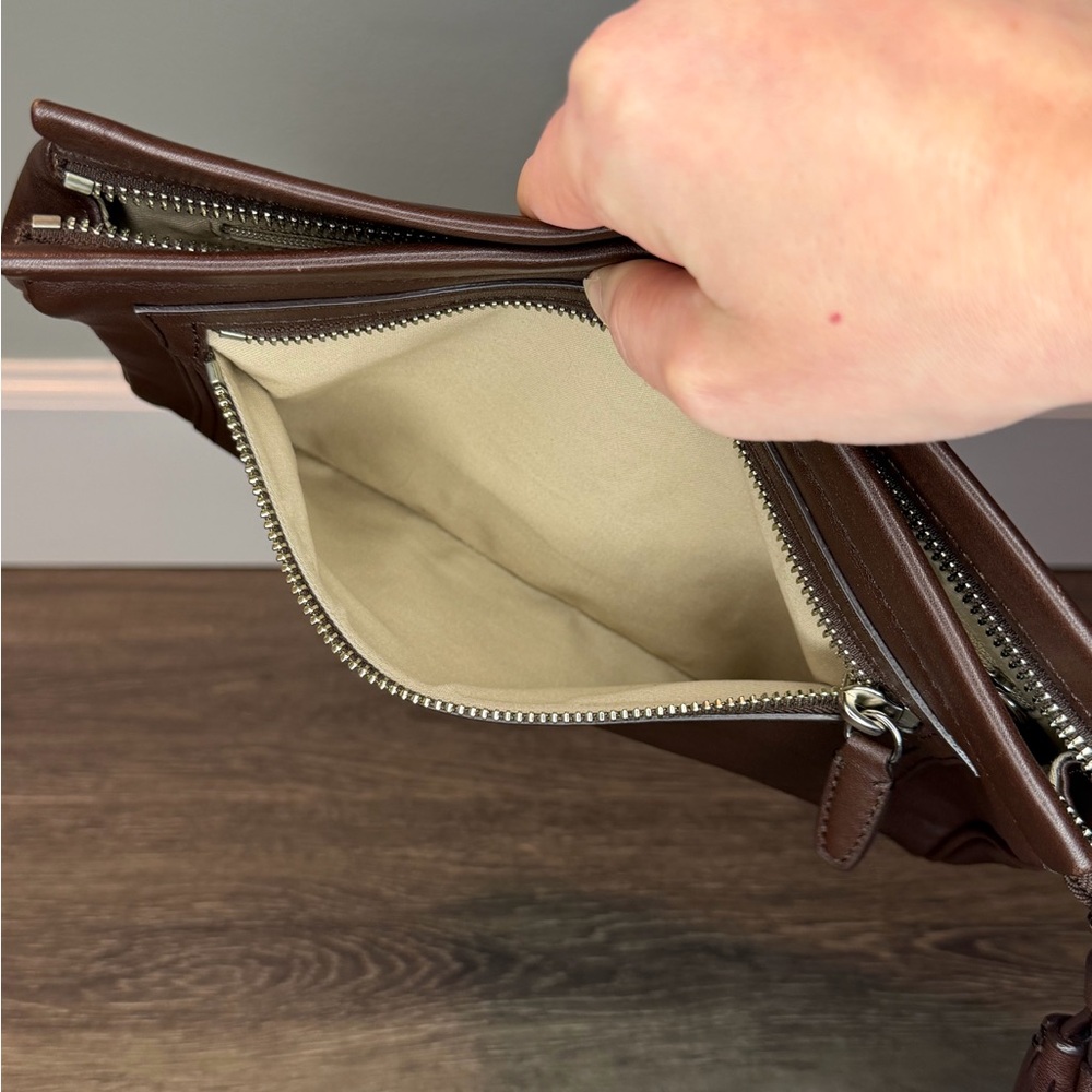 Coach Legacy Leather Clutch - Picture 15 of 16